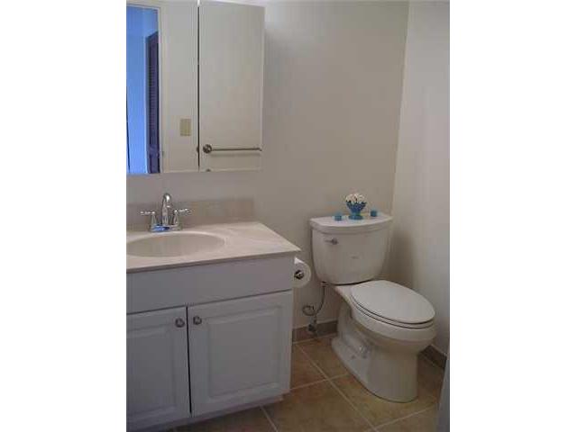 2637 Kuilei Street  Unit A53