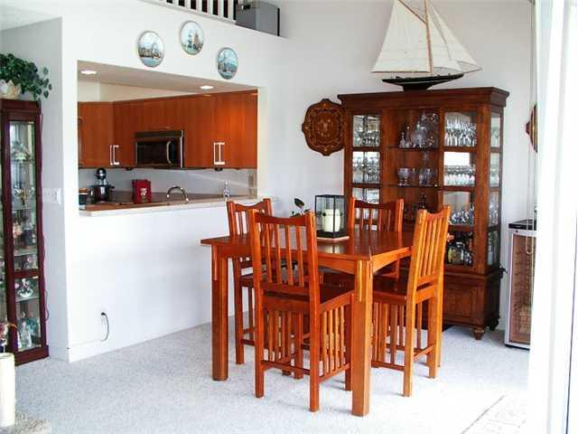7007 Hawaii Kai Drive  Unit J/25