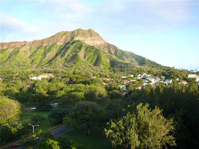 2947 Kalakaua Avenue  Unit 302