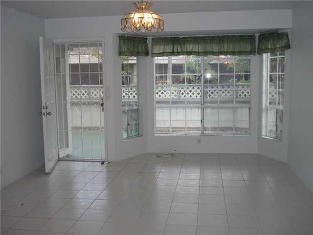 605 Mananai Place  Unit 25/A