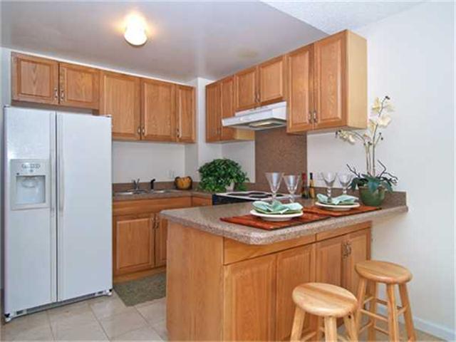 2474 Kapiolani Boulevard  Unit 504