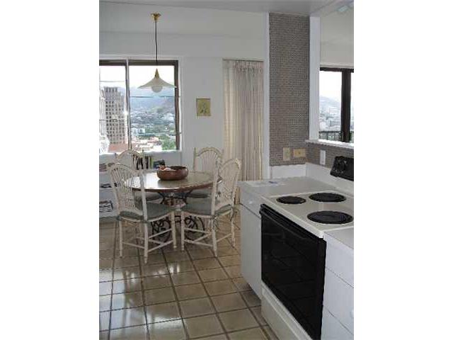 700 Richards Street  Unit 2206