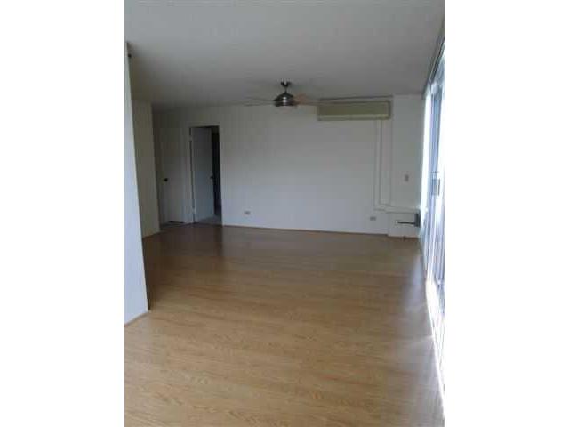 876 Curtis Street  Unit 605