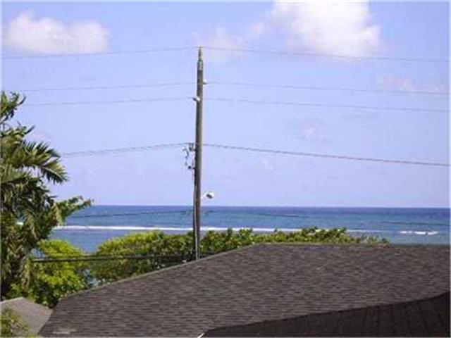 51-015 Lau Place