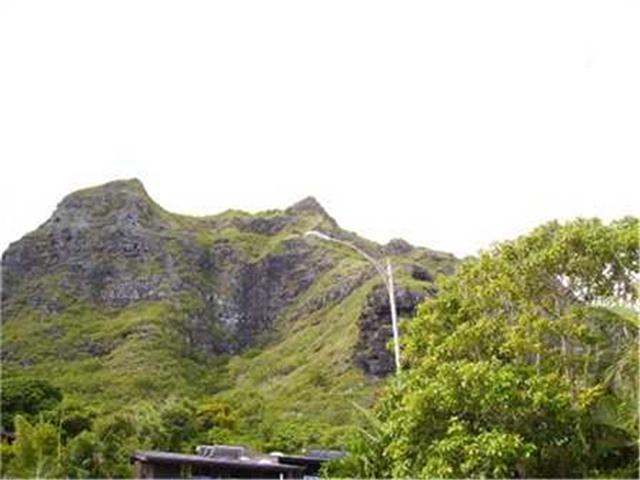 51-015 Lau Place