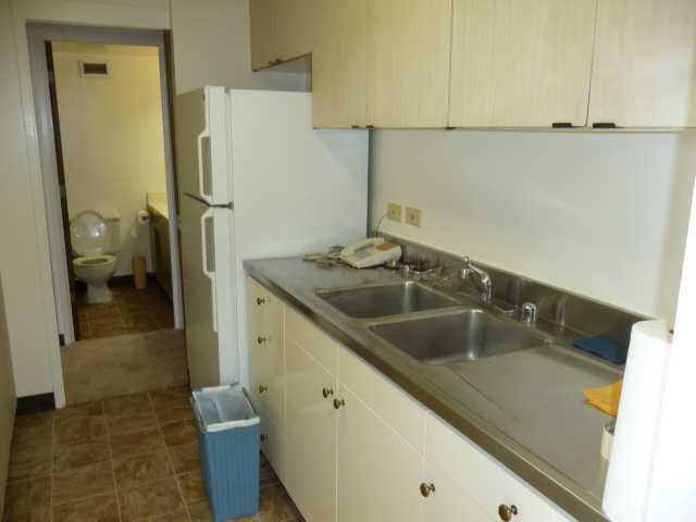 1069 Spencer Street  Unit 101